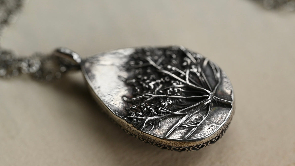 Queen Anne's lace lepidolite necklace