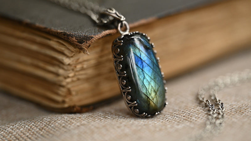 Aurora Borealis necklace #1