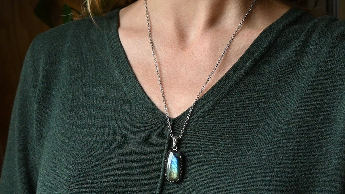 Aurora Borealis necklace #1