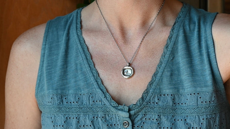 Cat and mouse seal necklace