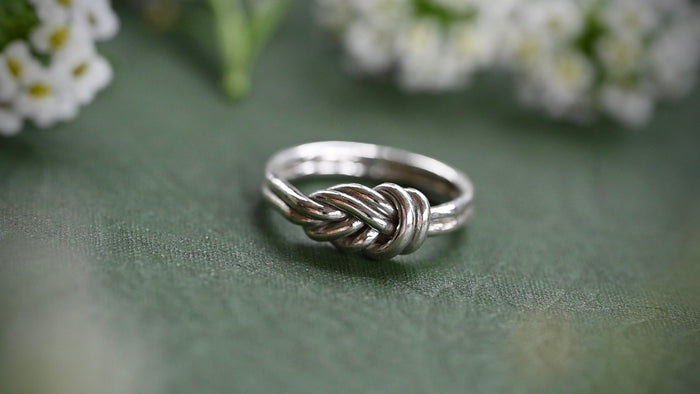 Belay knot ring