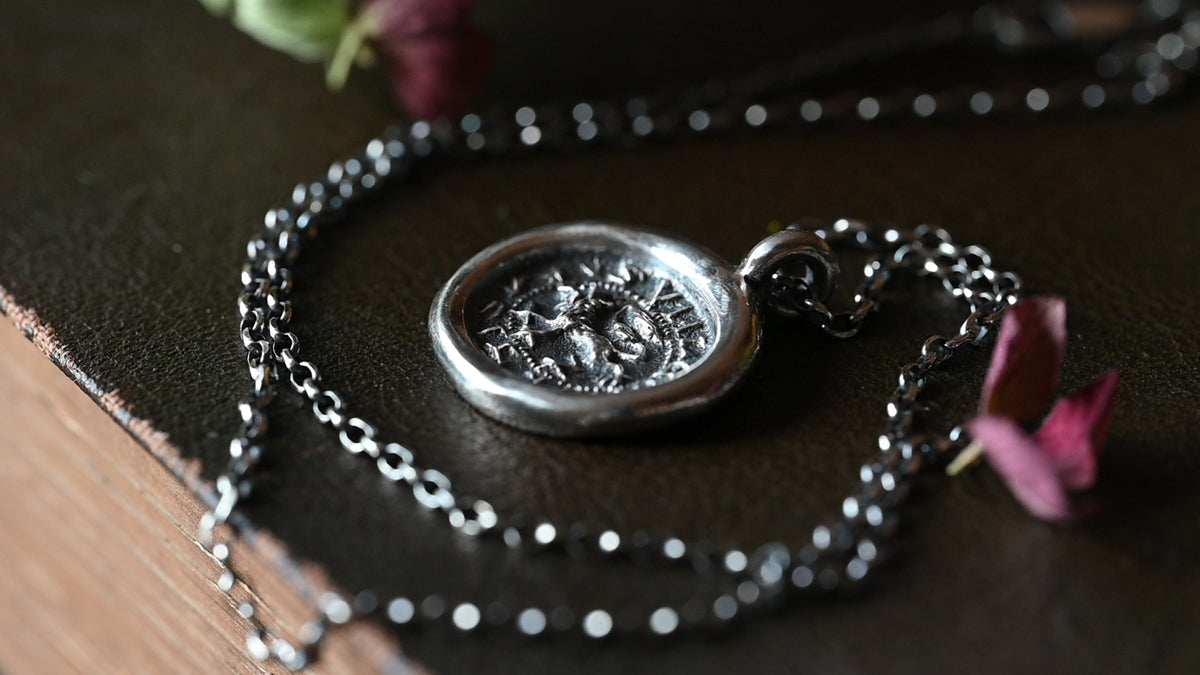 "Sum leo fortis" seal necklace