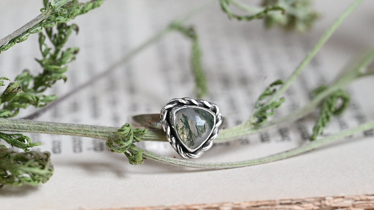 Moss agate ring