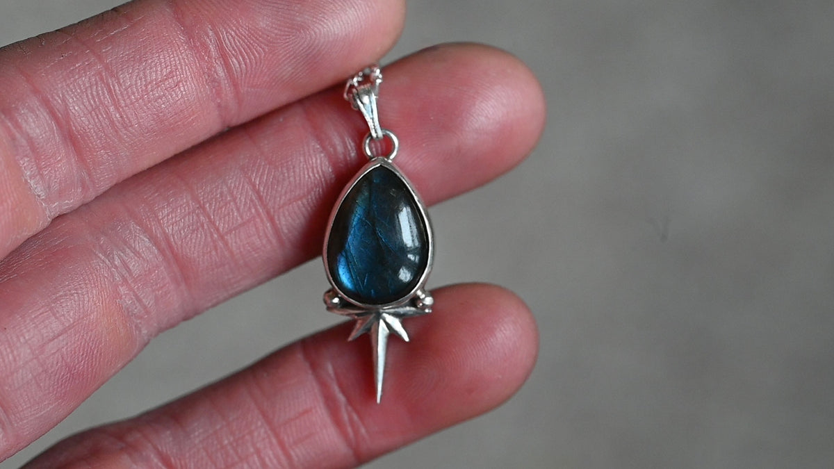 Labradorite star necklace