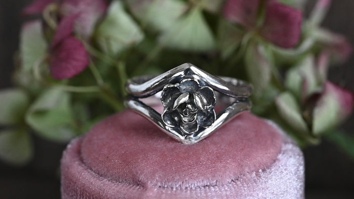 Rose ring - size 9.5