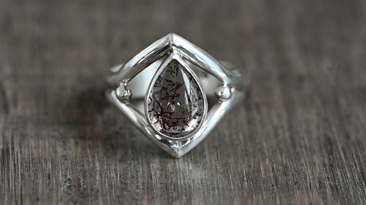 Strawberry quartz ring - size 7.5