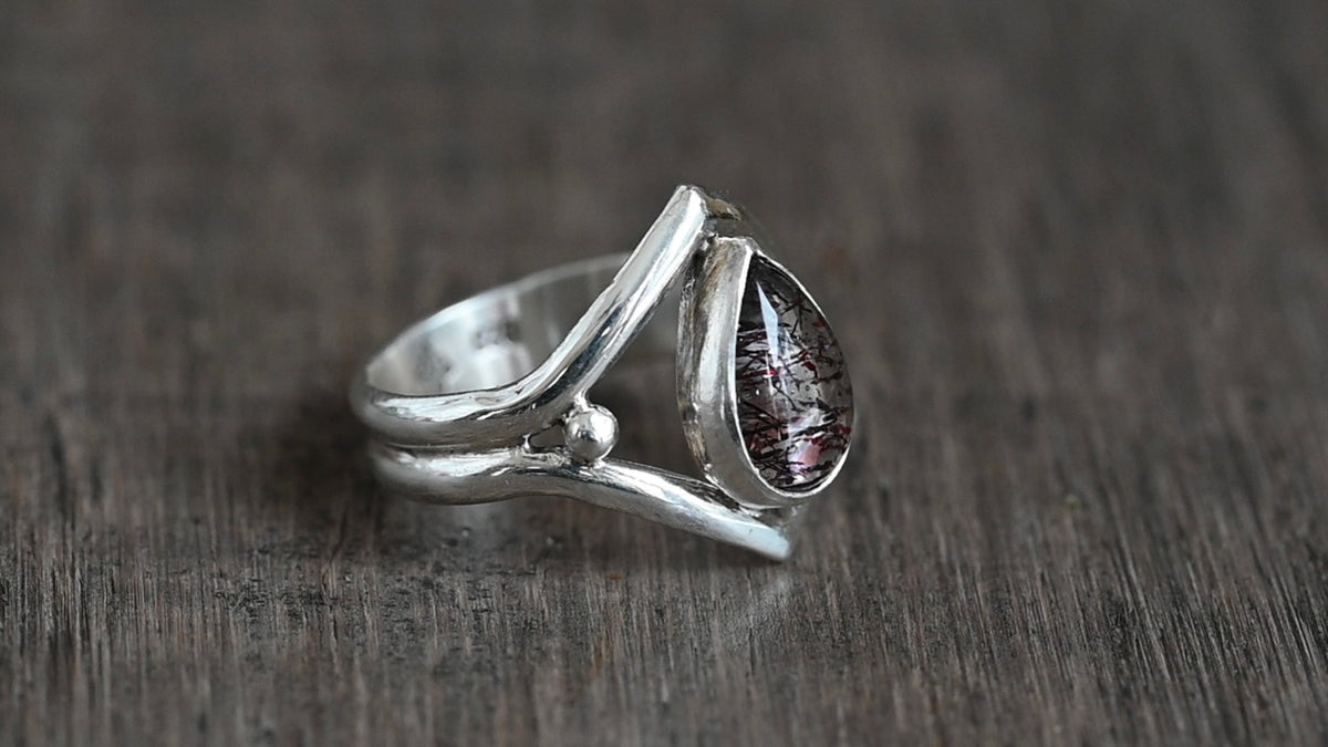 Strawberry quartz ring - size 7.5
