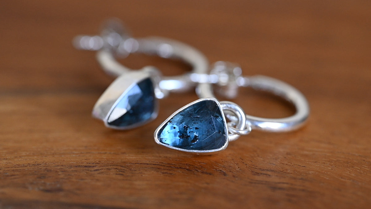 Kyanite hoops