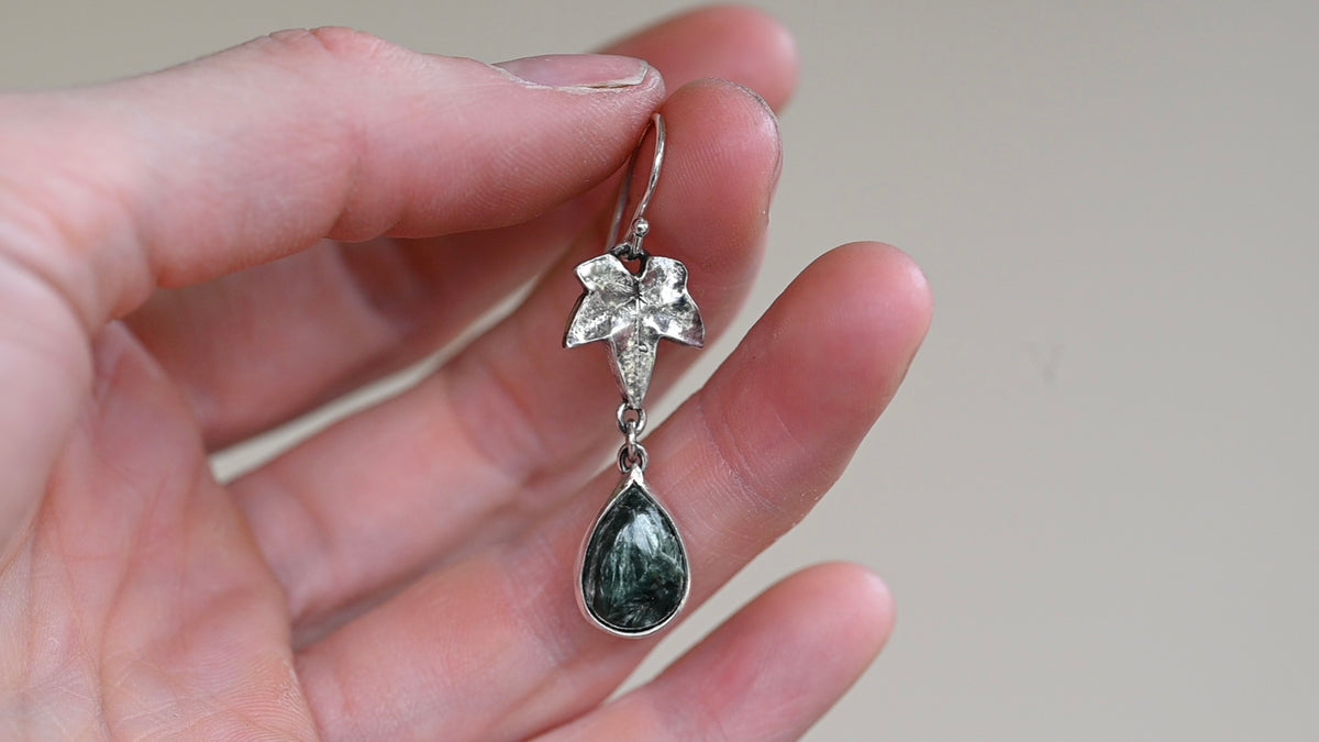 Ivy earrings