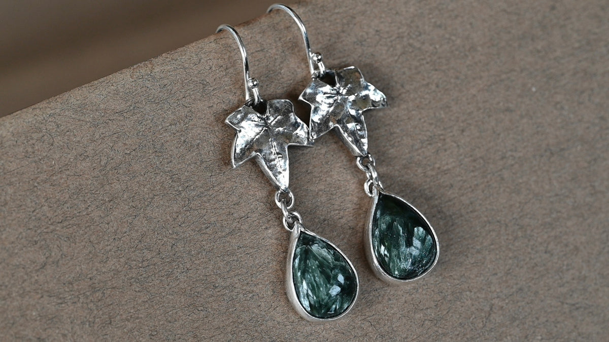 Ivy earrings
