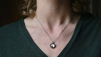 Ivy quartz necklace