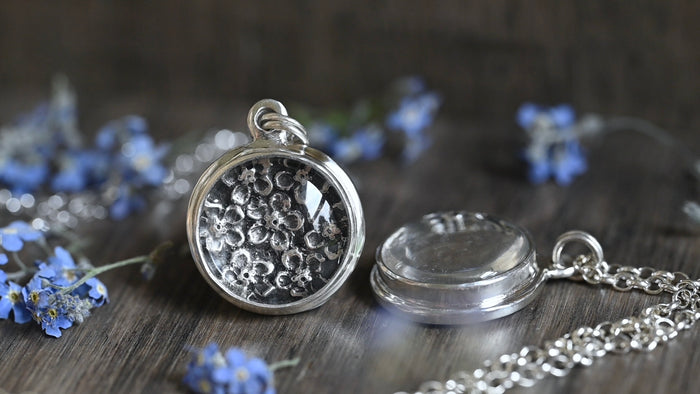 Forget-me-not necklace