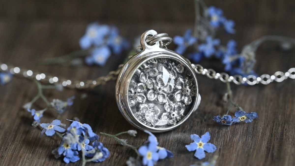 Forget-me-not necklace