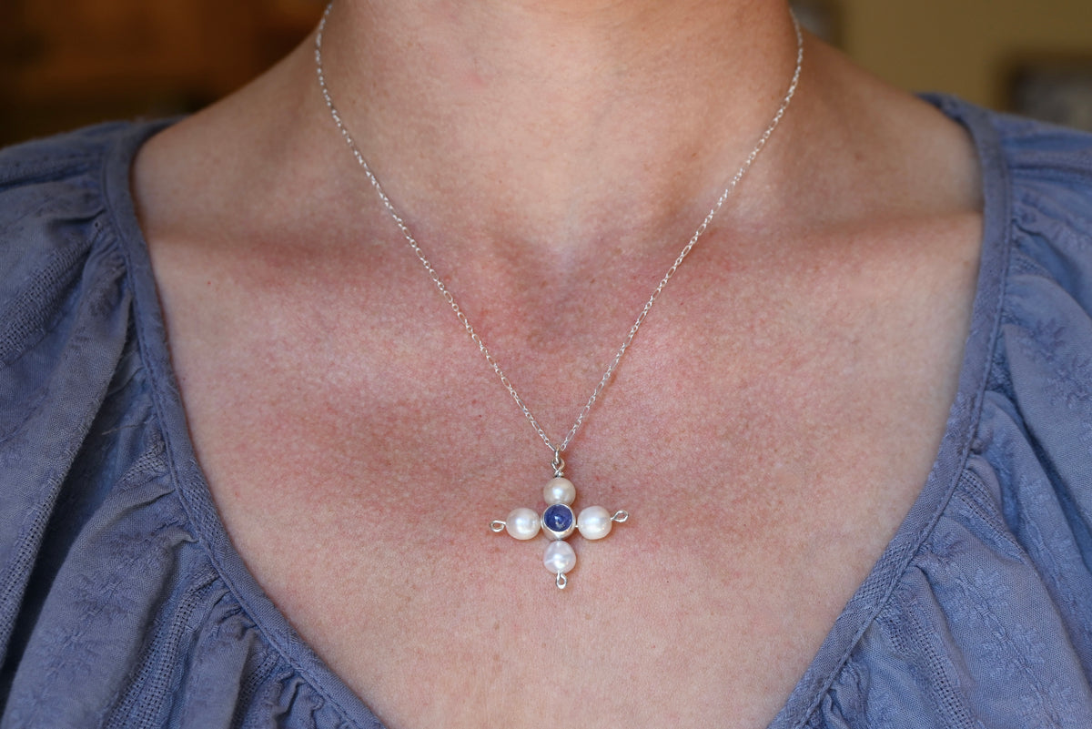 Pearl cross pendant